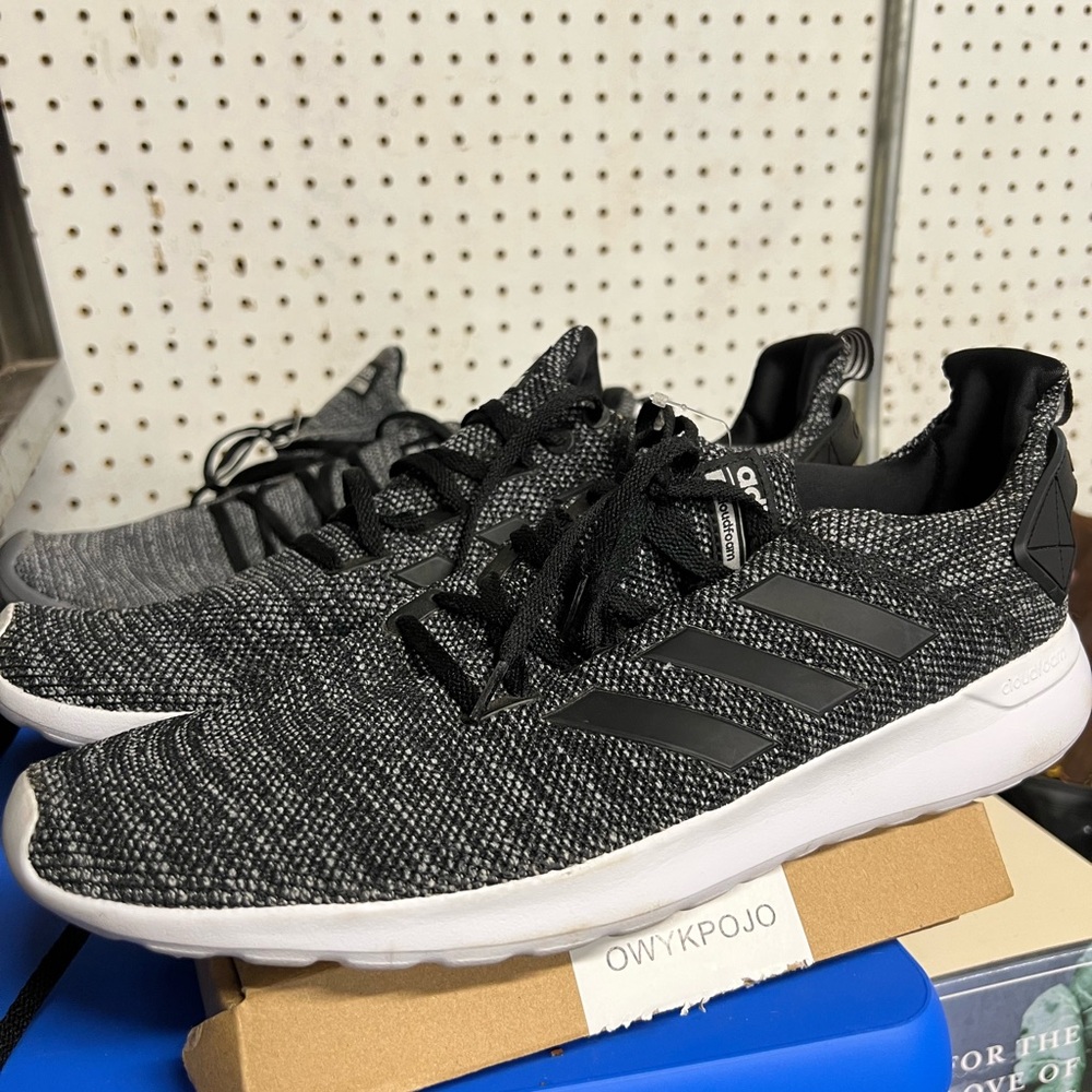 3 PAIRS OF ADIDAS Bundle look at pictures